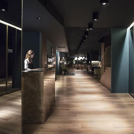 Yurbban Trafalgar Hotel Барселона Екстериор снимка