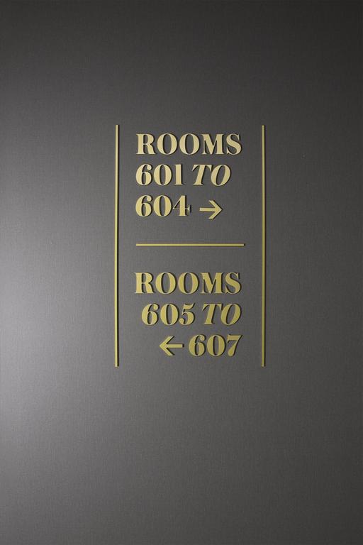 Yurbban Trafalgar Hotel Барселона Екстериор снимка