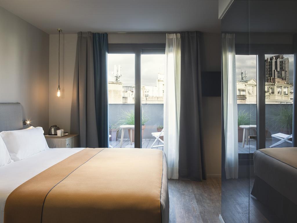 Yurbban Trafalgar Hotel Барселона Екстериор снимка