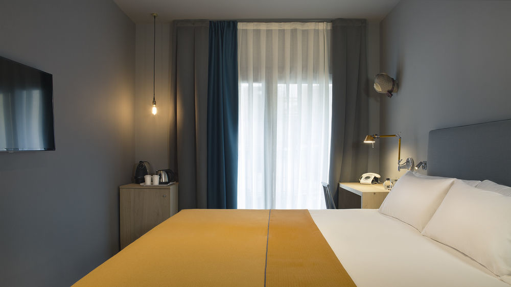 Yurbban Trafalgar Hotel Барселона Екстериор снимка